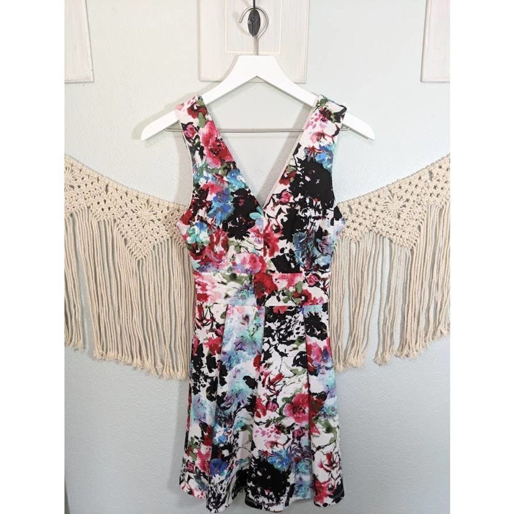 Haute Monde  White Dress Floral Multi Color Print Dress